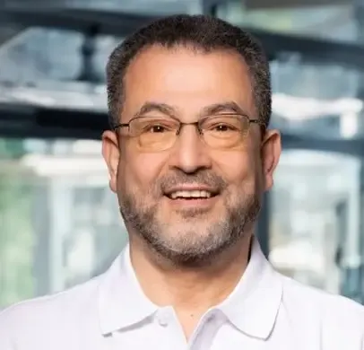 Ronald Yazdi logo